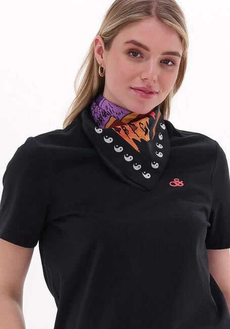 Zwarte Scotch & Soda T-shirt Regular-fit Organic Cotton T-shirt With Detachable Bandana 4 Zwarte Scotch & Soda T-shirt Regular-fit Organic Cotton T-shirt With Detachable Bandana - Afbeelding 2