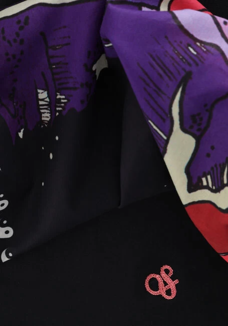 Zwarte Scotch & Soda T-shirt Regular-fit Organic Cotton T-shirt With Detachable Bandana 6 Zwarte Scotch & Soda T-shirt Regular-fit Organic Cotton T-shirt With Detachable Bandana - Afbeelding 4