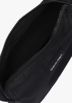 Zwarte Calvin Klein Schoudertas Ck Must Waistbag