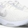 Witte Nike Lage Sneakers Zoom Bella 6
